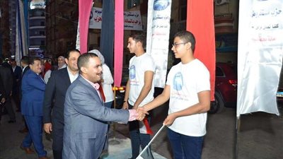 بالصور.. وفد 