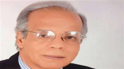 أستاذ جراحة يكشف الخرافات المنتشرة عن السرطان