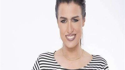 بالطاعة والمحبة.. سيمون تفاجئ جمهورها في 
