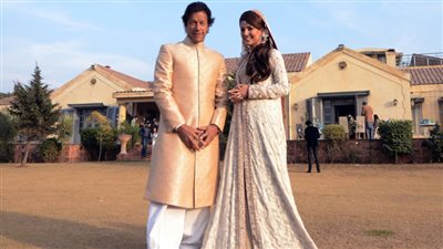 زوجة عمران خان السابقة تكشف تفاصيل خطيرة حول أزمة 