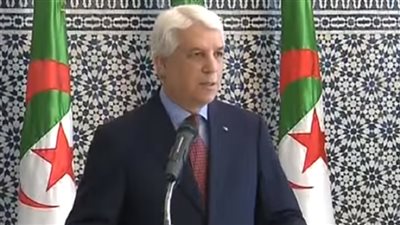 التحقيق مع وزير العدل الجزائري السابق بتهمة الفساد