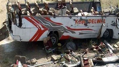 مصرع 9 أشخاص إثر سقوط ناقلة على الشاحنة بالهند