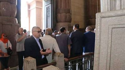 حفيد سعد زغلول يقرأ الفاتحة على روح جده