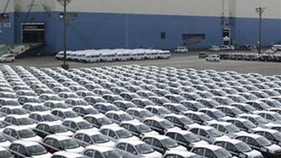 جمارك السويس تفرج عن 1273 سيارة ملاكي طرازات مختلفة