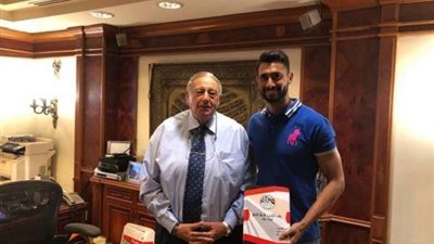 مصر المقاصة يجدد عقد أحمد عادل عبد المنعم لمدة موسمين