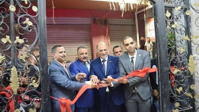 بالصور.. رئيس 