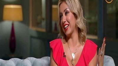 زوجة مصطفى فهمي: ضحكته اخترقت قلبي.. وصاحبة السعادة: يا صفصف يا جامد