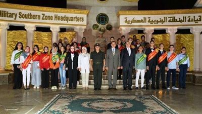 محافظ أسيوط يشهد احتفالية تكريم الطلاب المتفوقين من أبناء القوات المسلحة والشرطة