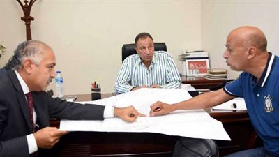 الخطيب والعامري فاروق يتفقدان منشآت فرع الأهلي بالشيخ زايد