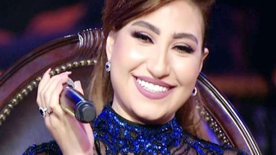 بإطلالة جذابة.. بوسي تبهر متابعيها عبر 