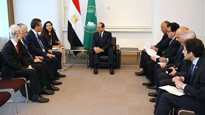 السيسي يلتقي رئيس جامعة هيروشيما بقمة اللتيكاد