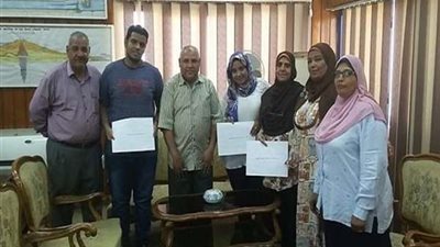 تكريم أبناء العاملين المتفوقين بهيئة السد العالي