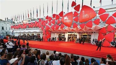بدء فعاليات مهرجان فينسيا السينمائي بمشاركة نجوم العالم