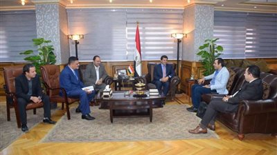 وزير الرياضة يبحث مع وكيل شباب البرلمان تطوير استاد النادي المصري ببورسعيد