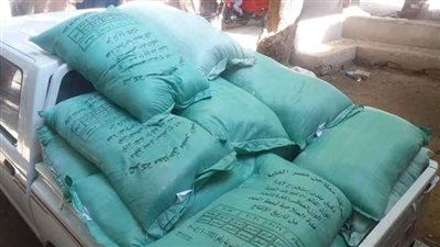 ضبط 350 كيلودقيق مدعم قبل بيعهم بالسوق السوداء بالجيزة