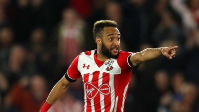 ريدموند يغيب عن ساوثهامبتون ثلاثة أسابيع على الأقل بسبب الإصابة