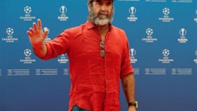 كانتونا يحصد جائزة 