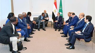 السيسي يلتقي الرئيس الزامبي على هامش قمة التيكاد
