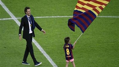 وفاة ابنة مدرب منتخب إسبانيا عن عمر 9 سنوات