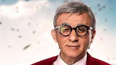 أحمد حلمي يكشف سر تغيير صوته في شخصية الجد 