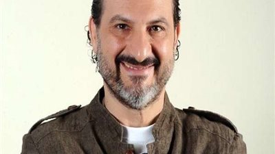 شاهد.. خالد الصاوي يروج لفيلمه الجديد 