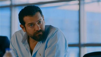 بإطلالة كاجول.. عمرو يوسف يفاجئ متابعيه في أحدث ظهور له