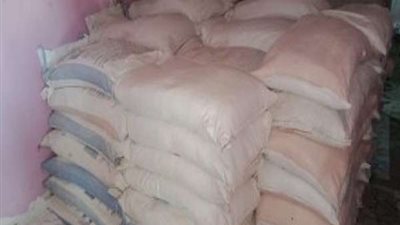 تجديد حبس سائق ضبط بحوزته 2 طن و700 كيلو دقيق مدعم بحلوان