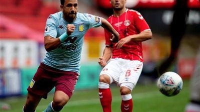 مدرب استون فيلا يعلق على طرد تريزيجيه أمام كريستال بالاس