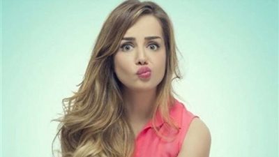 رانيا ملاح تخطف الأنظار بأحدث جلسة تصوير (فيديو)