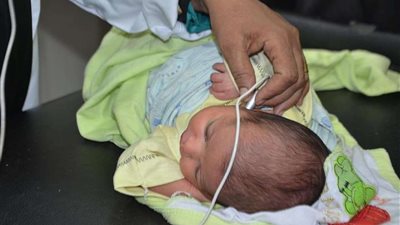 لليوم الثاني.. توافد المواطنين على المراكز الطبية للكشف على ضعف السمع للمواليد الجدد