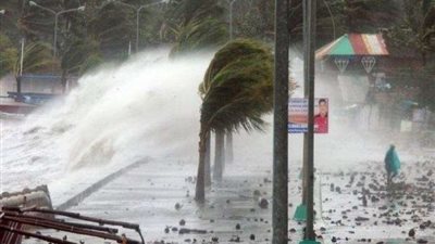 جثث بالمياه وتدمير 13000 منزل.. حصيلة إعصار دوريان