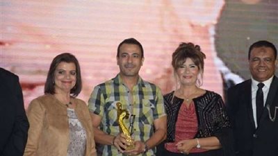 تكريم محمد نجاتي في الدورة الثانية من مهرجان بصمة إبداع