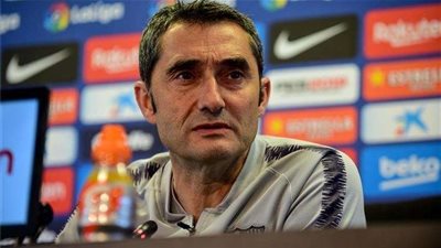 مستقبل فالفيردي مع برشلونة في خطر