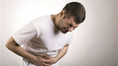 تعرف على فاكهة شهيرة مضغ بذورها يصيب بالتسمم