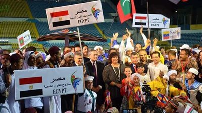 محافظ الإسماعيلية ووزيرة الثقافة يشهدون انطلاق حفل افتتاح مهرجان الفنون الشعبية بالمحافظة