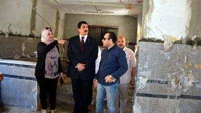 محافظ القليوبية يتفقد إنشاءات المركز التكنولوجي بمدينة قها