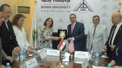 رئيس جامعة بنها يبحث سبل التعاون مع المعهد الدولي للتعليم IIE