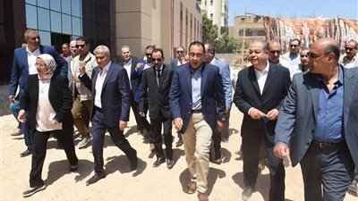 بالتفاصيل.. أبرز جولات رئيس الوزرء بمحافظة المنيا
