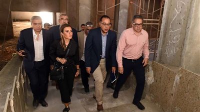 رئيس الوزراء يتفقد أعمال تنفيذ المتحف الآتوني بالمنيا
