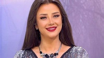 رضوى الشربيني: لوعايزة تبكى ابكى على سجادتك وربنا هيرزقك من حيث لاتحتسبي