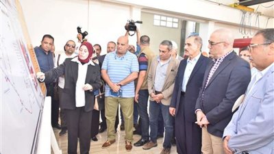 بالصور.. وزير الإسكان ومحافظ أسيوط يتفقدان محطة مياه الوليدية بأسيوط