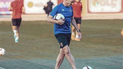 فايلر يتبع نظام أوروبي جديد في مران الأهلي بالـتتش