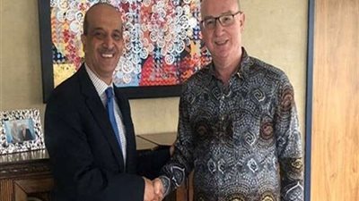 سفير مصر بإثيوبيا يلتقي مفوض الاتحاد الإفريقي للسلم والأمن