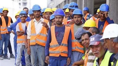 بعد تأخرها.. نقابة العاملين بالقطاع الخاص تطالب بصرف 