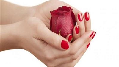 أسرع الطرق للتخلص من جفاف اليدين بعد المواعين