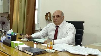 رئيس حوش عيسى يبحث مشكلات المدينة مع الشباب