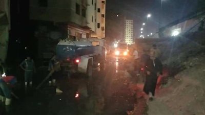 محافظ الجيزة يوجه بسرعة شفط وكسح المياه من شارع 6 أكتوبر ببولاق