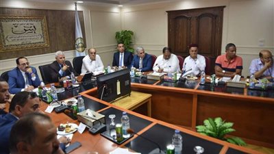 تفاصيل اجتماع محافظ مطروح مع لجنة النقل والمواصلات بمجلس النواب