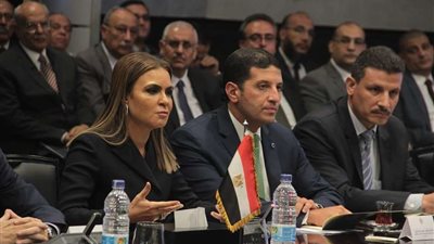 مصر توقع مذكرة تفاهم مع وزير الصناعة الصومالي لتعزيز الاستثمار