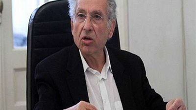 ممدوح حمزة مريض بـ